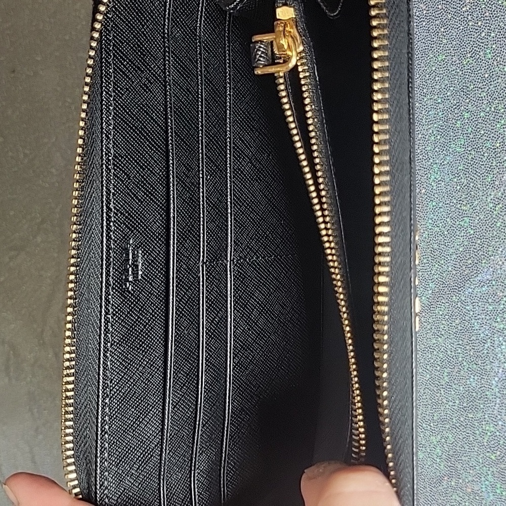 Prada Black Saffiano Textured Leather Zip Around Continental Long Wallet - Picture 11 of 12
